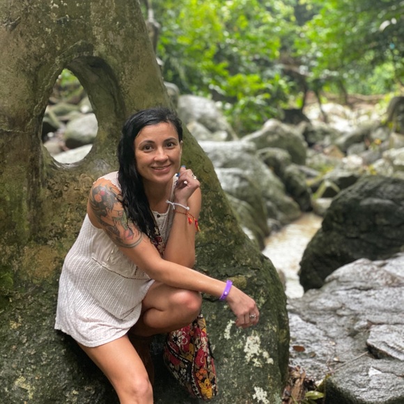 Meet your Posher, Kelly - Picture 6 of 15